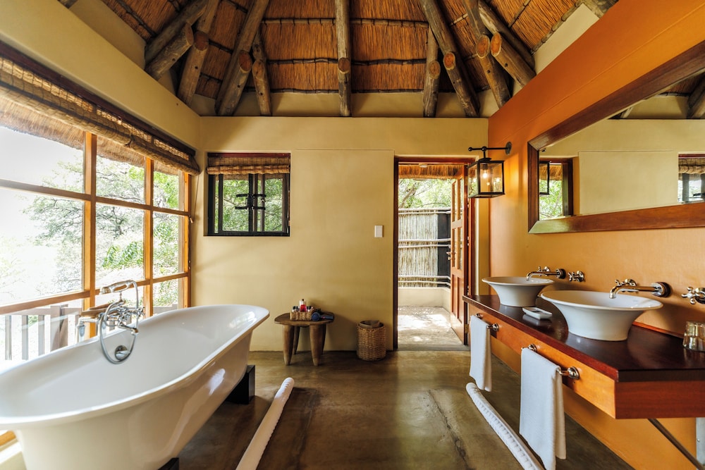 Divava Okavango Resort Spa 49/50