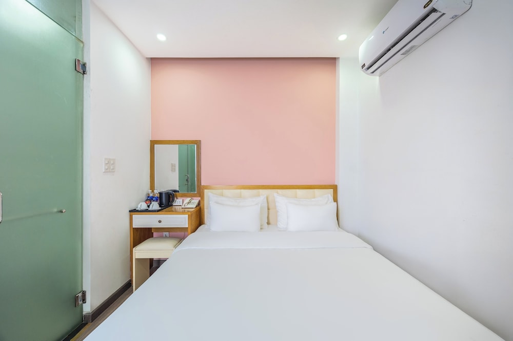 A25 Hotel - 75 Le Thi Hong Gam 30/50