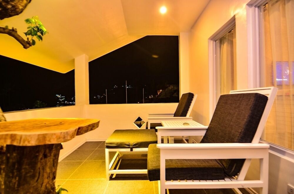 Steps Garden Resort 63/71