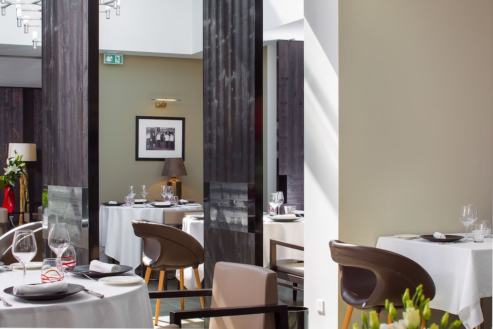 HOTEL BLANC 44/56