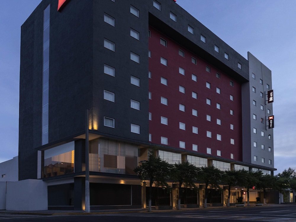 Ibis Mexico Tlalnepantla 4/50