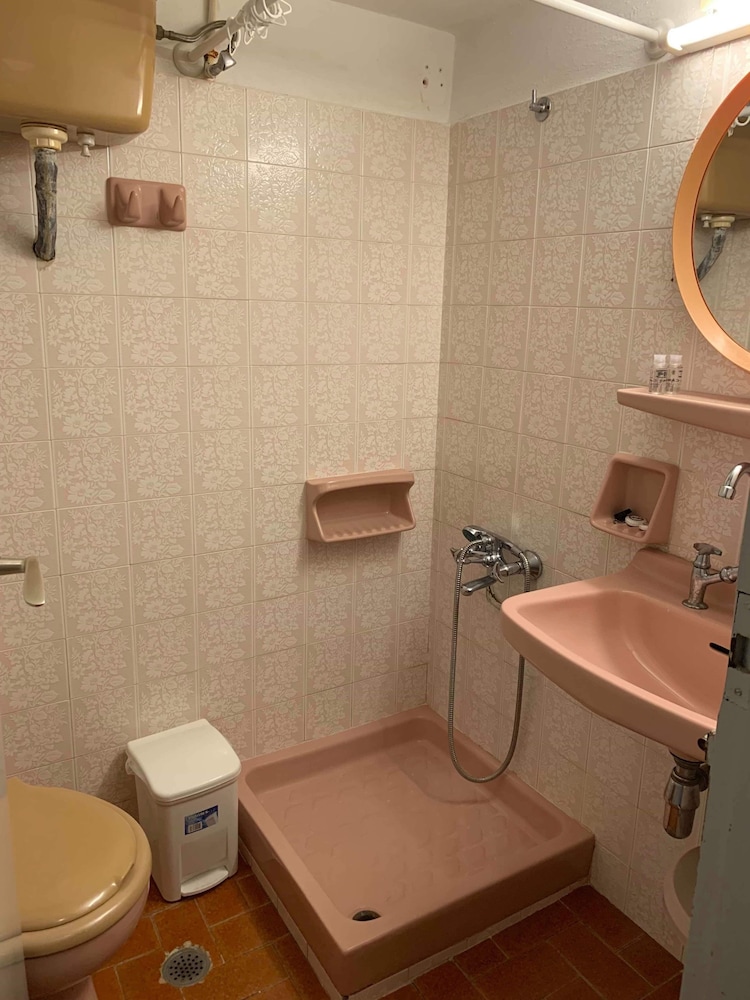 Minoa Hotel 44/50
