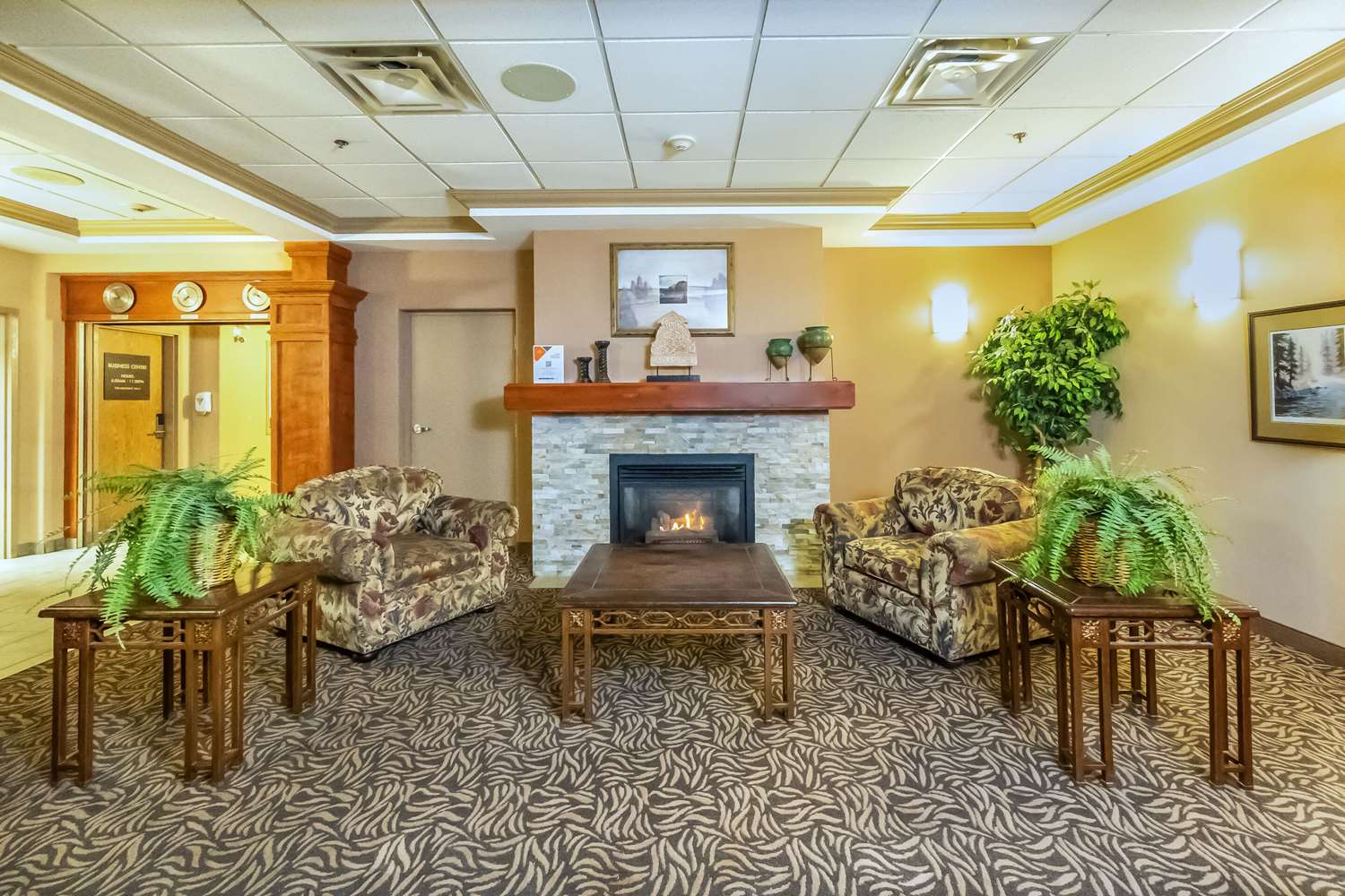 Comfort Inn & Suites Salmon Arm 13/26