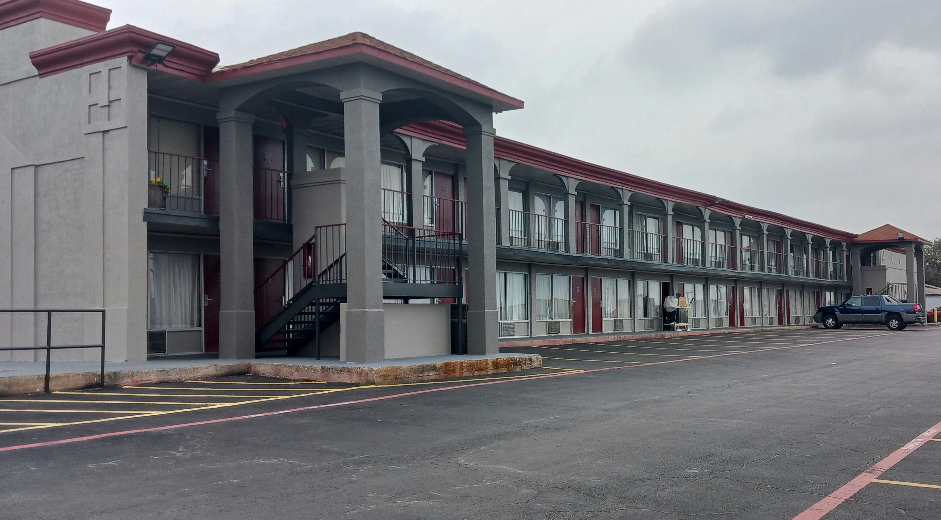 Red Roof Inn Fort Worth West 7/7