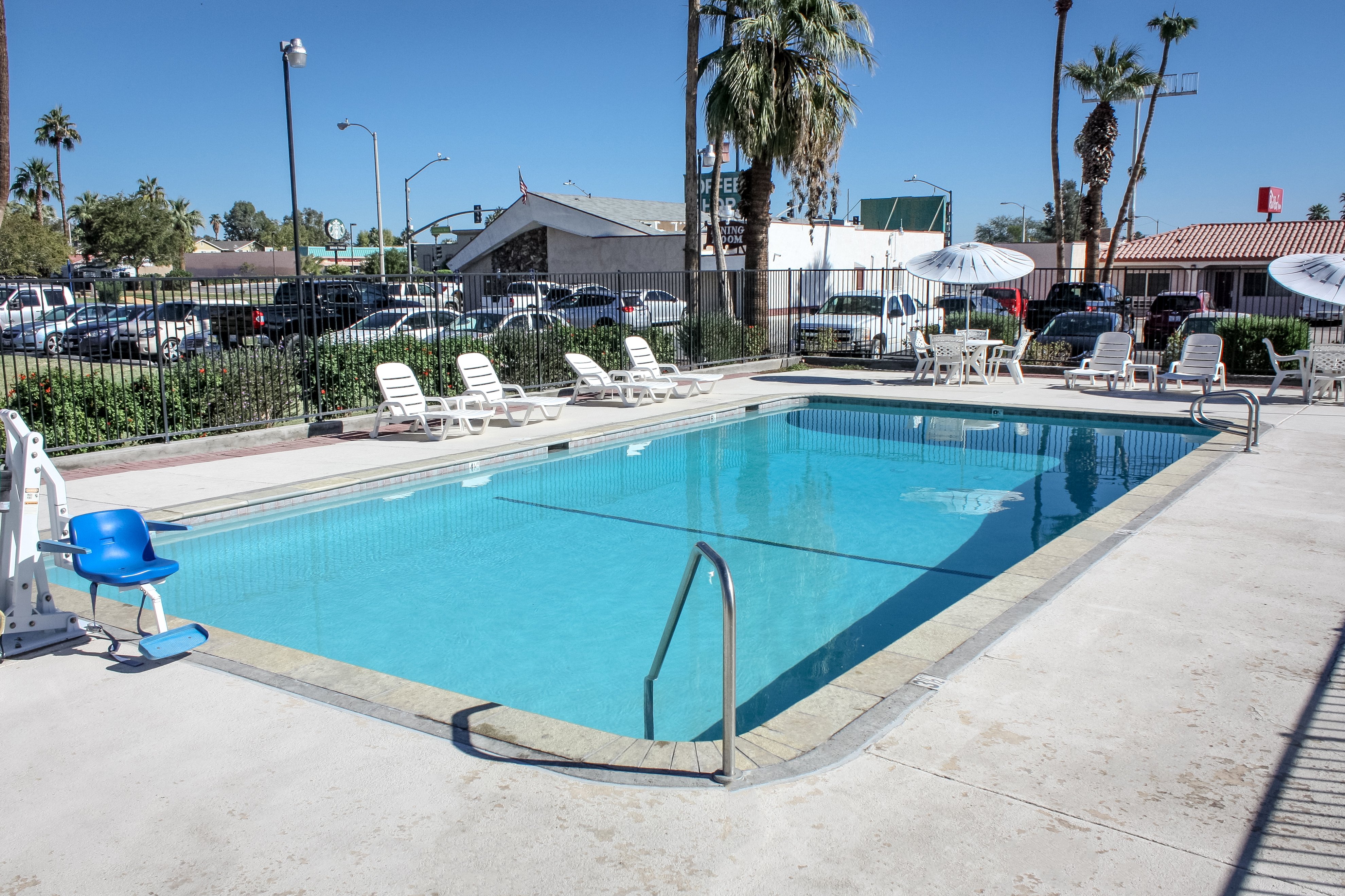 Red Roof Inn Blythe 18/27