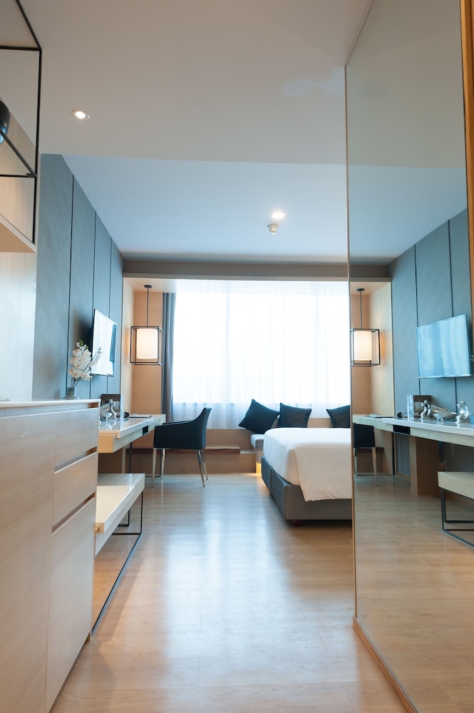 Arize Hotel Sri Racha 15/50