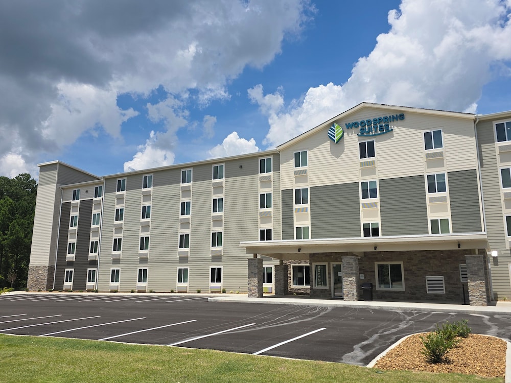 WoodSpring Suites Jackson Hub City 54/63
