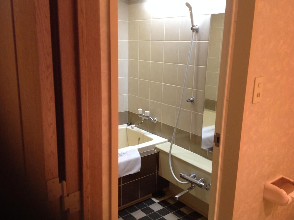 Furano Hops Hotel 60/62