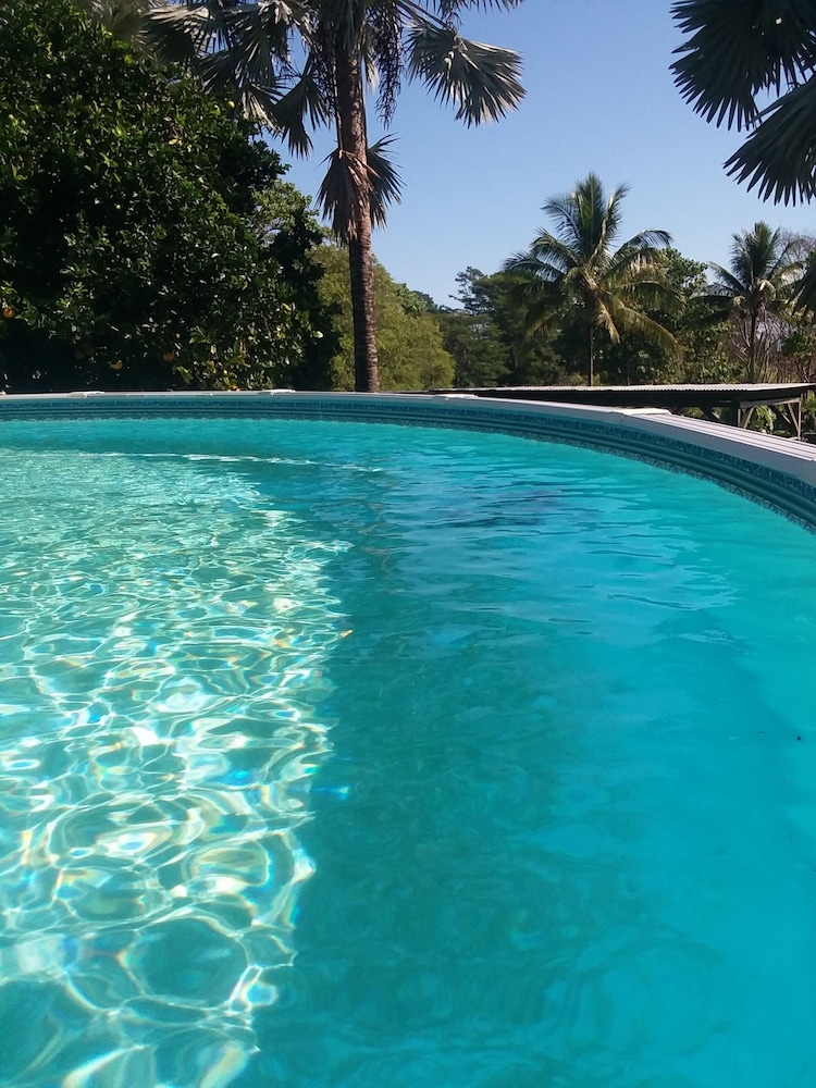 Island Goode's - Luxury Adults Only Accommodation 43/50
