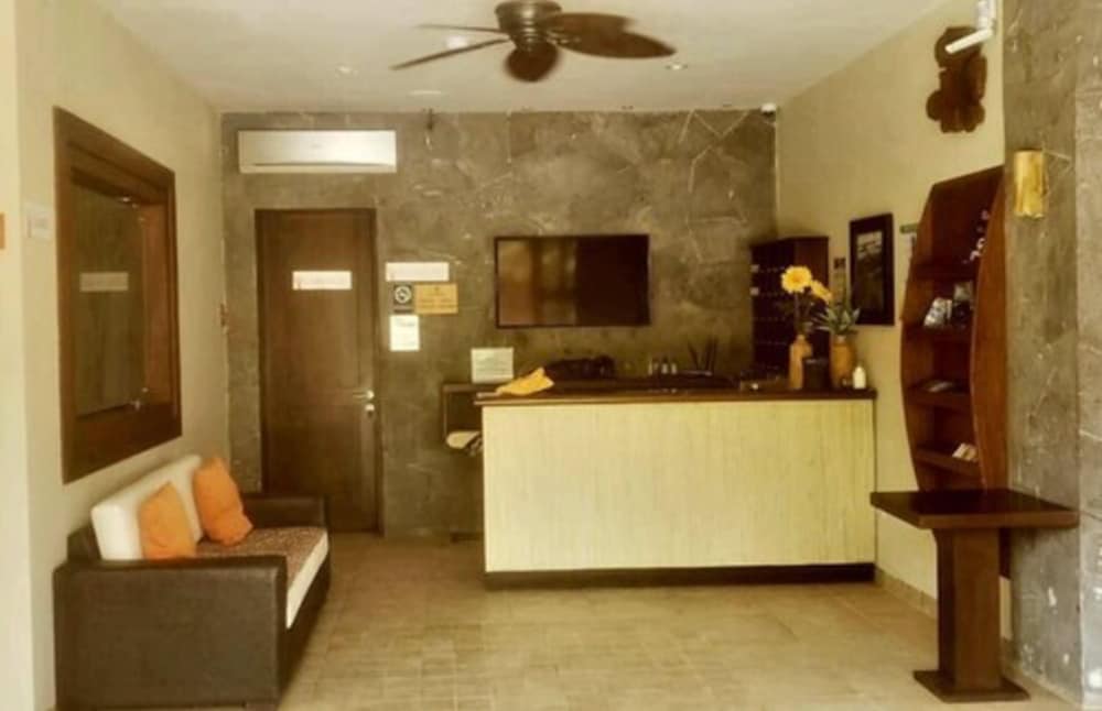 Palo Santo Galapagos Hotel 40/49