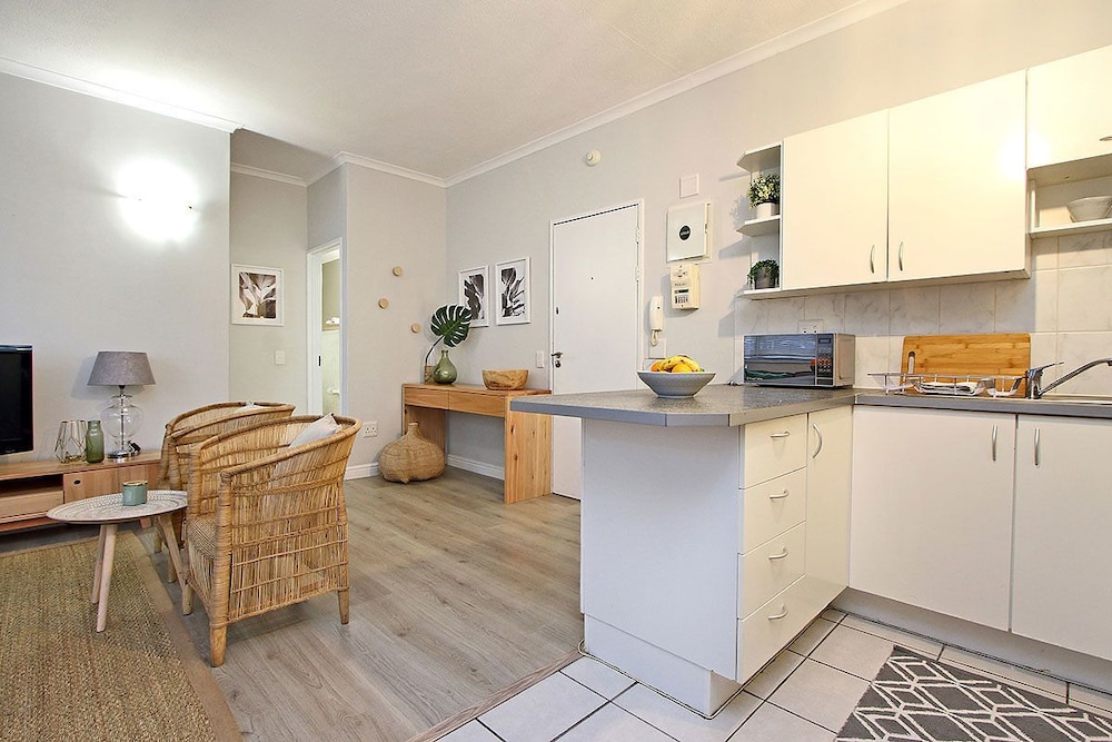 Midtown Rentals At Perspectives 7/50