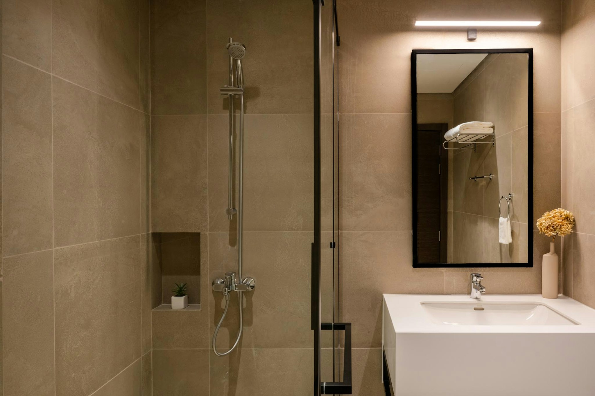 Fraser Suites Al Liwan 25/25