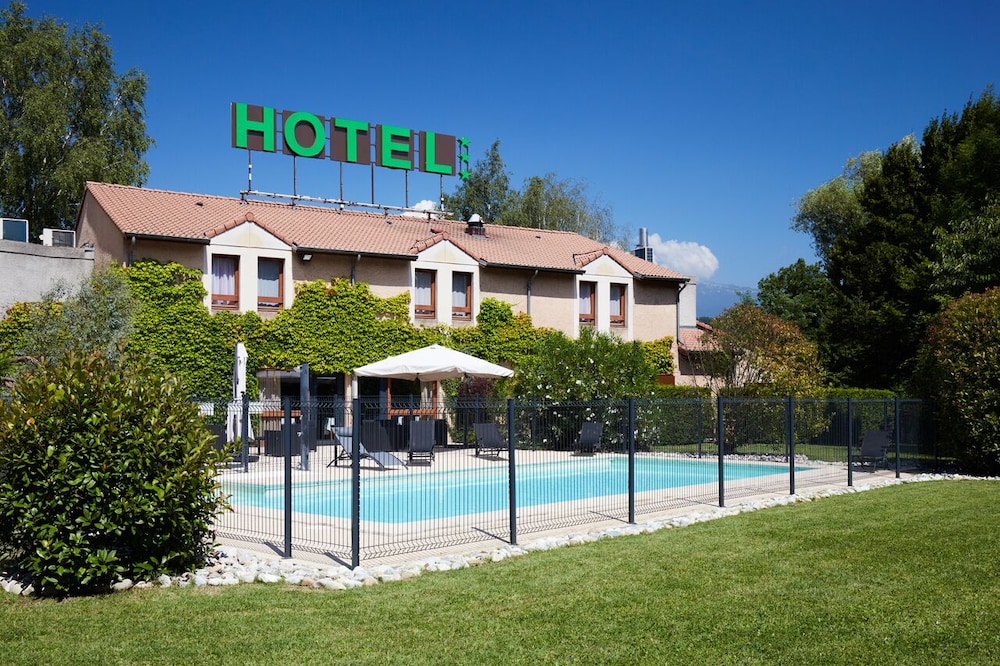 Hotel La Cle Des Champs 31/41