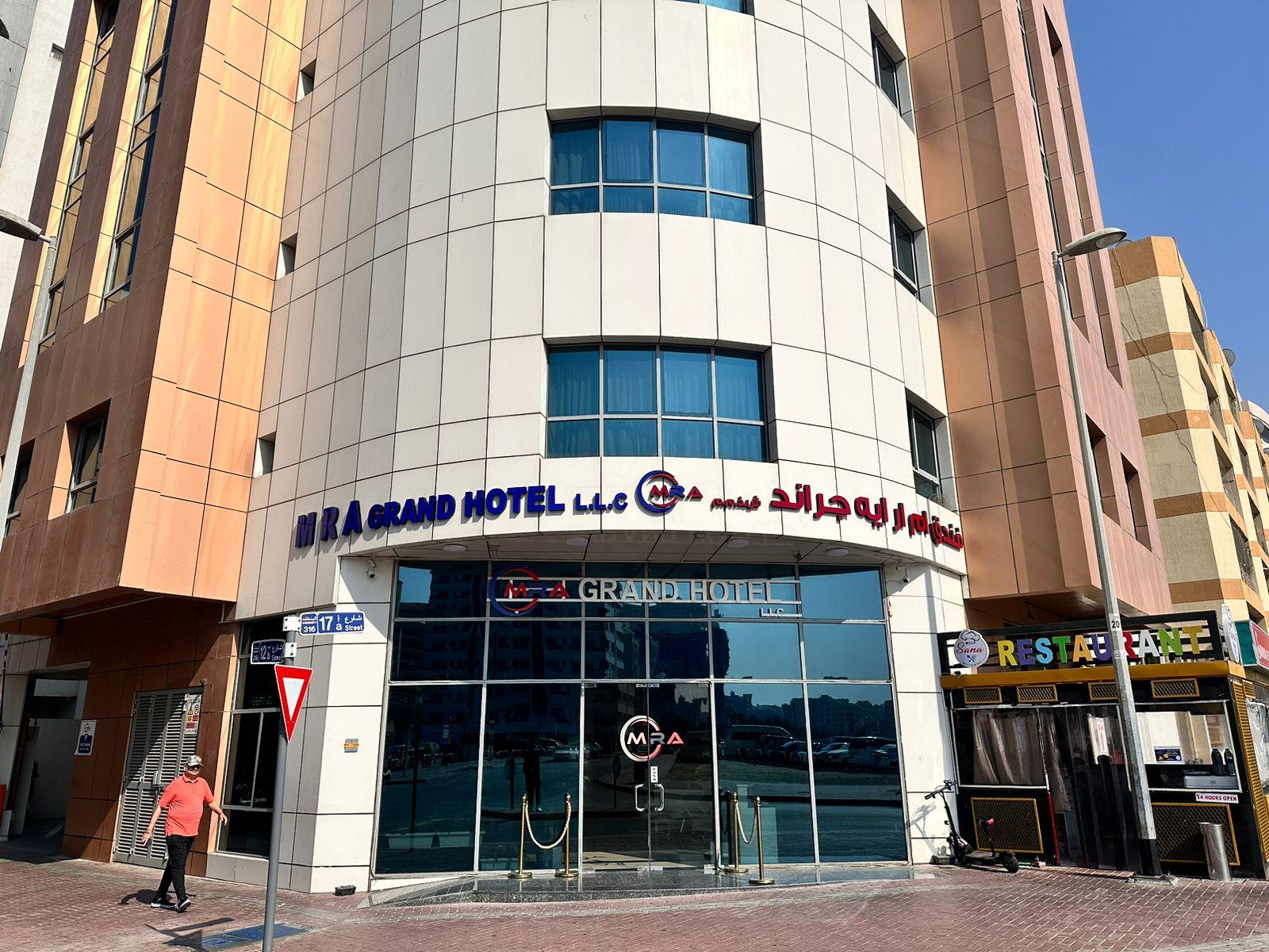 MRA Grand Hotel 6/33