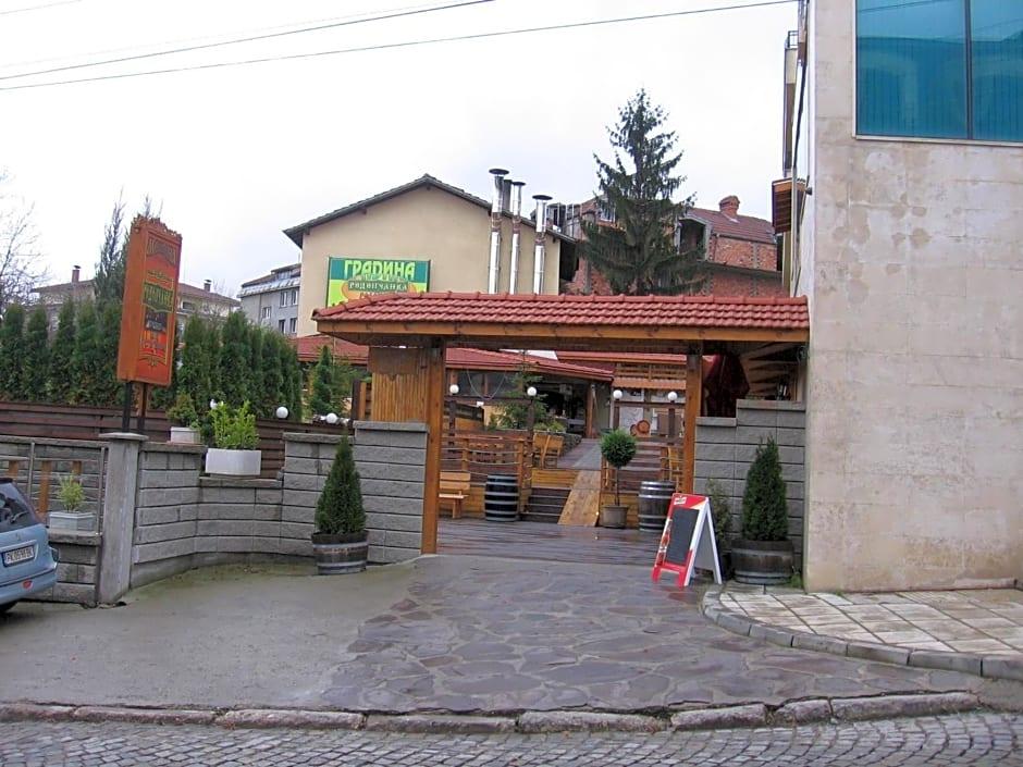 Vitosha Tulip Hotel 43/54