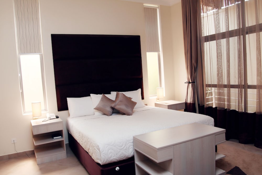 Airport View Hotel 14/50