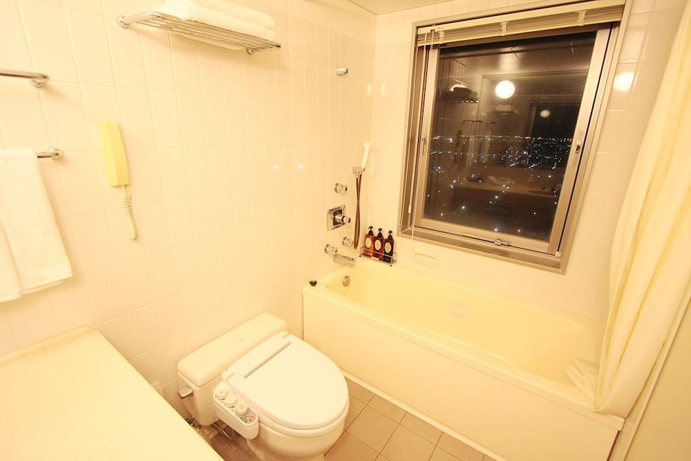 Sendai Hills Hotel 34/37