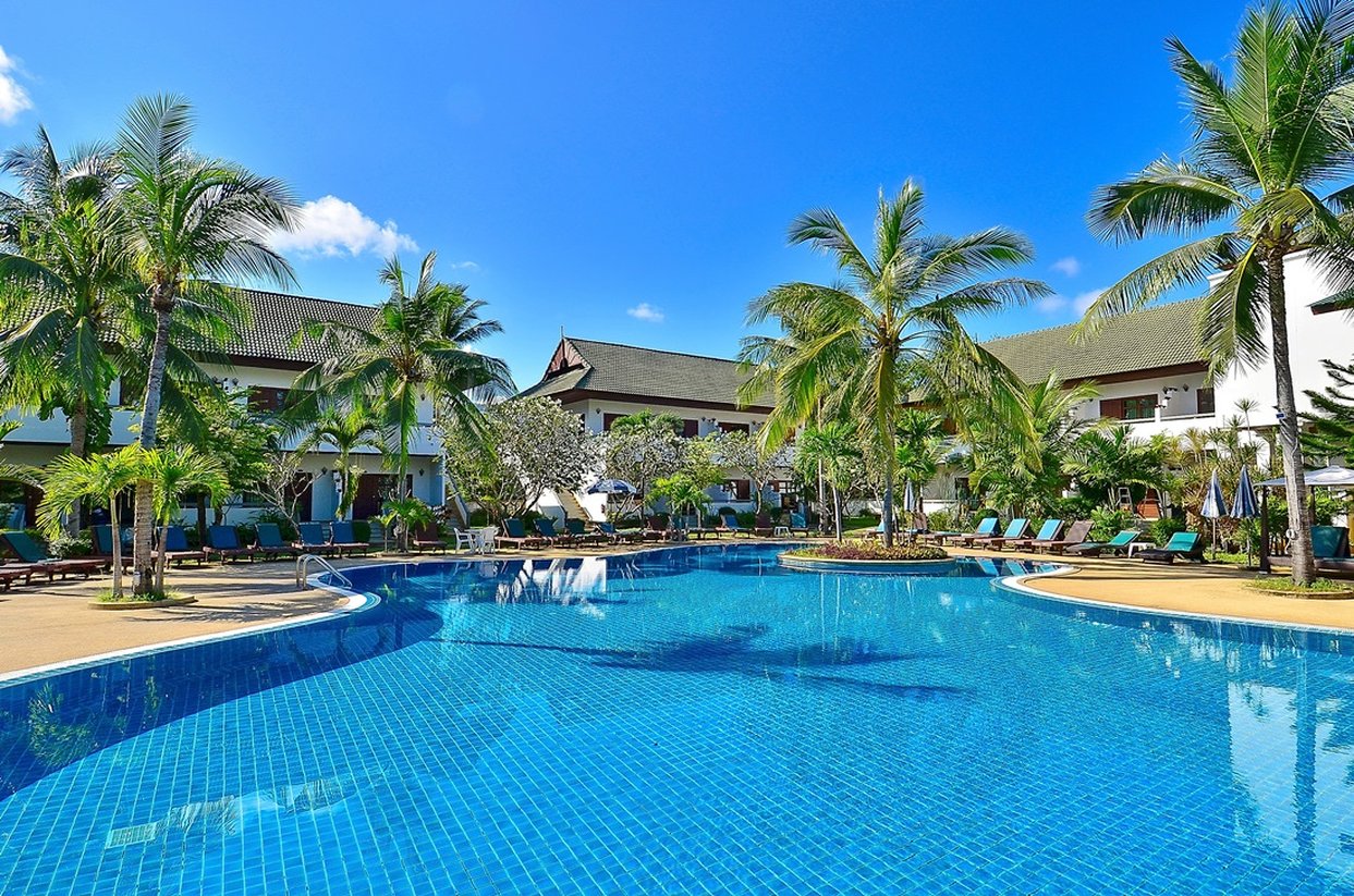 First Bungalow Beach Resort 16/16