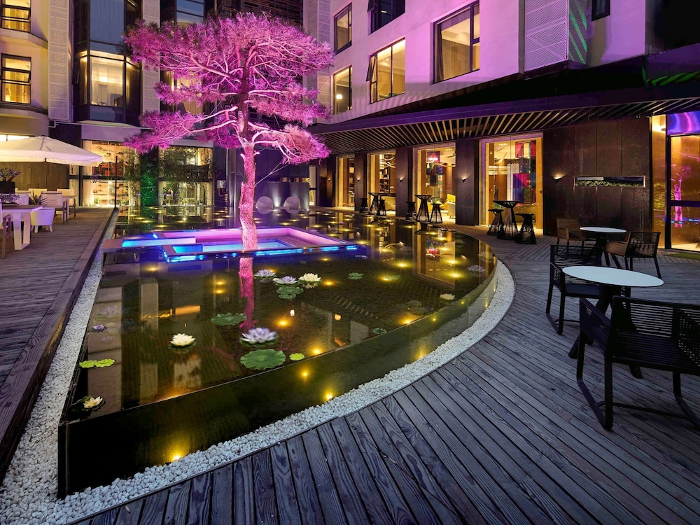 Mercure Yangzhou Dongguan Street 4/40