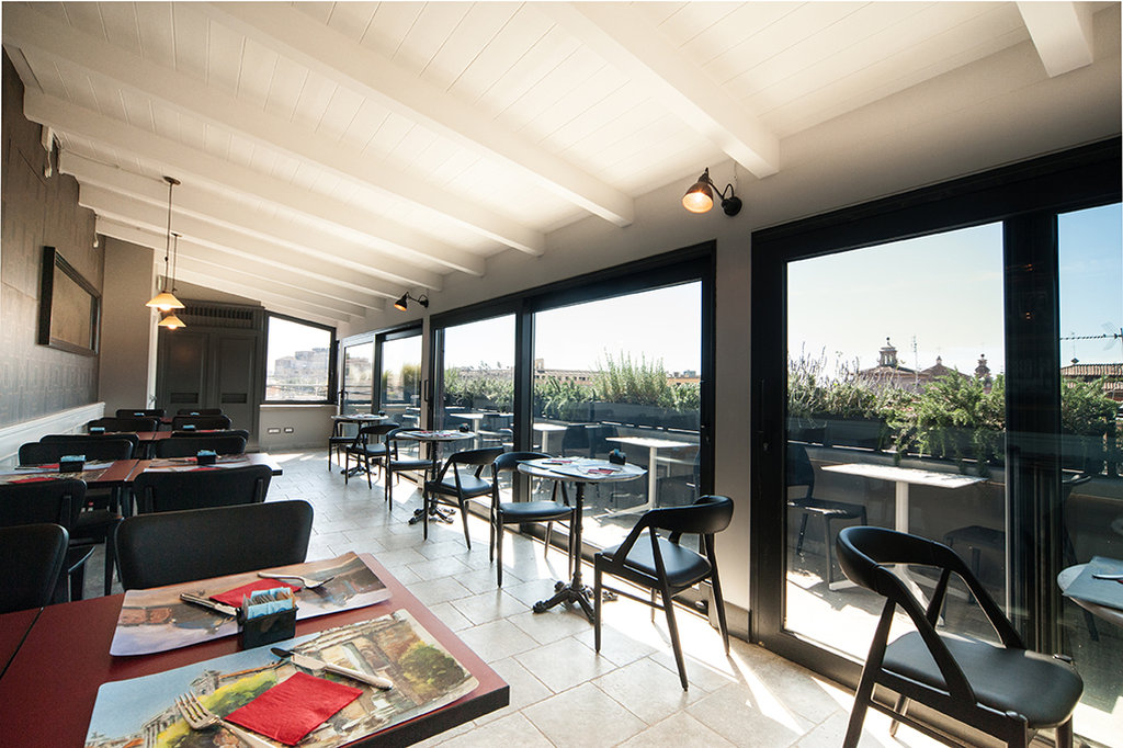 Residence Trianon Borgo Pio 53/72