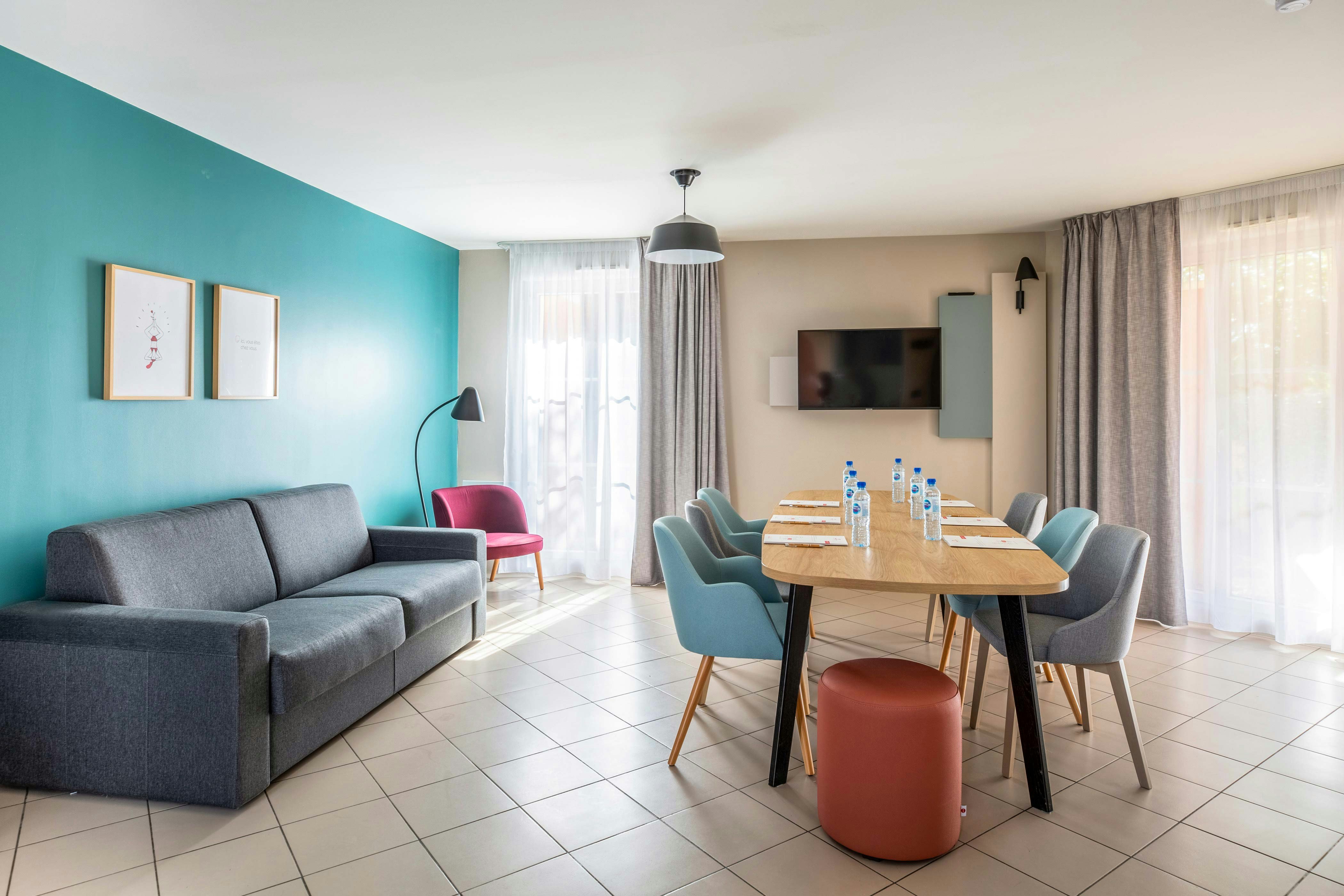 Appart City Confort St Quentin en Yvelines Bois d Arcy 46/80