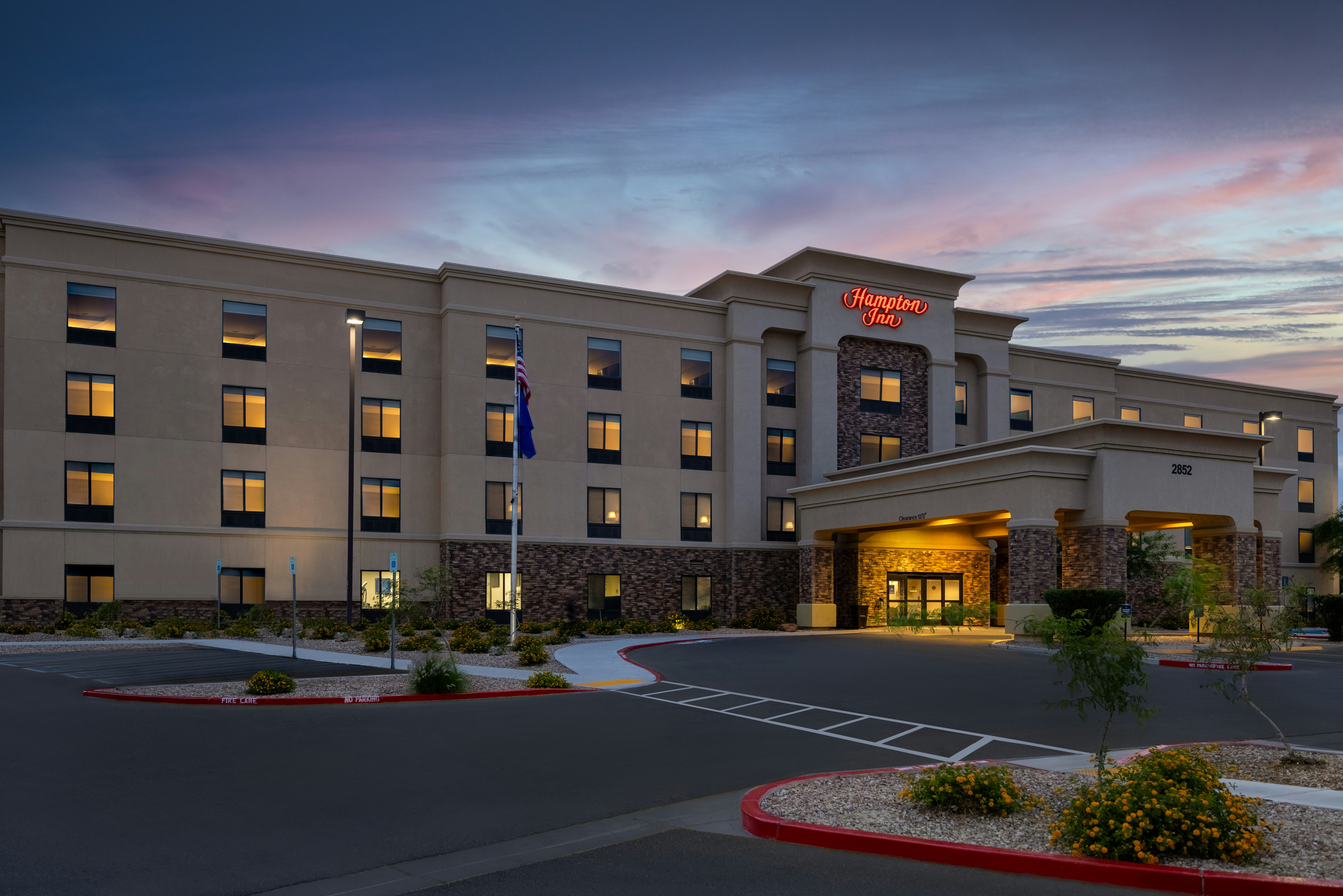 Hampton Inn Las Vegas North Speedway 2/44