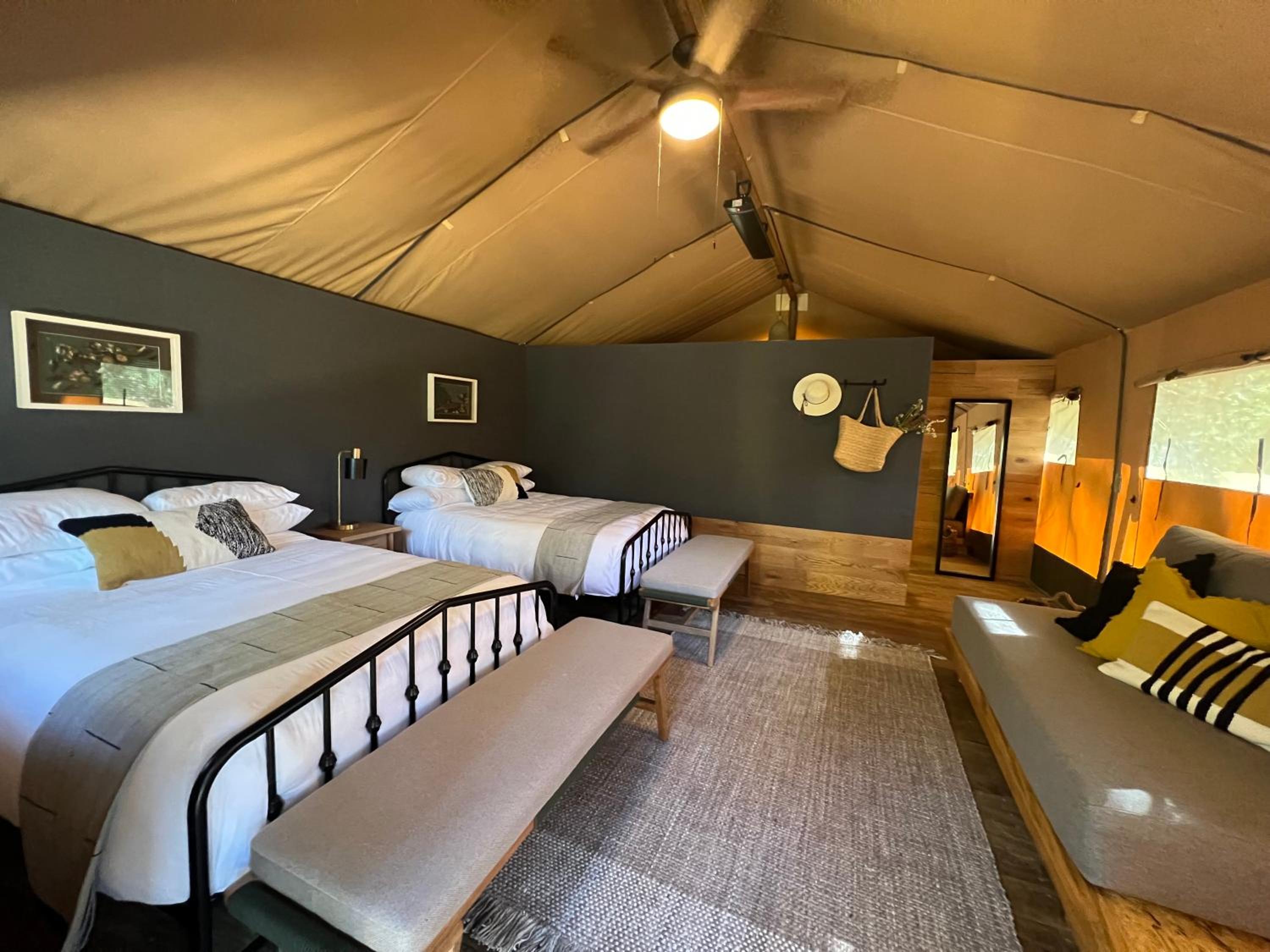 Suite, Double Bed