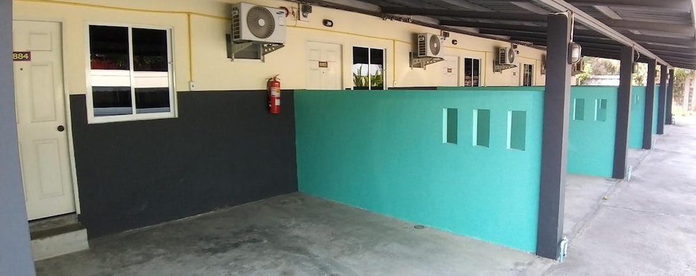 Mee Rak Resort 4/31
