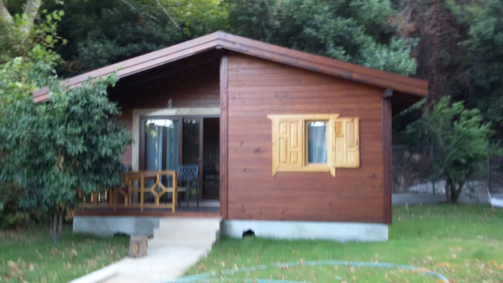 Maji Village 10/50