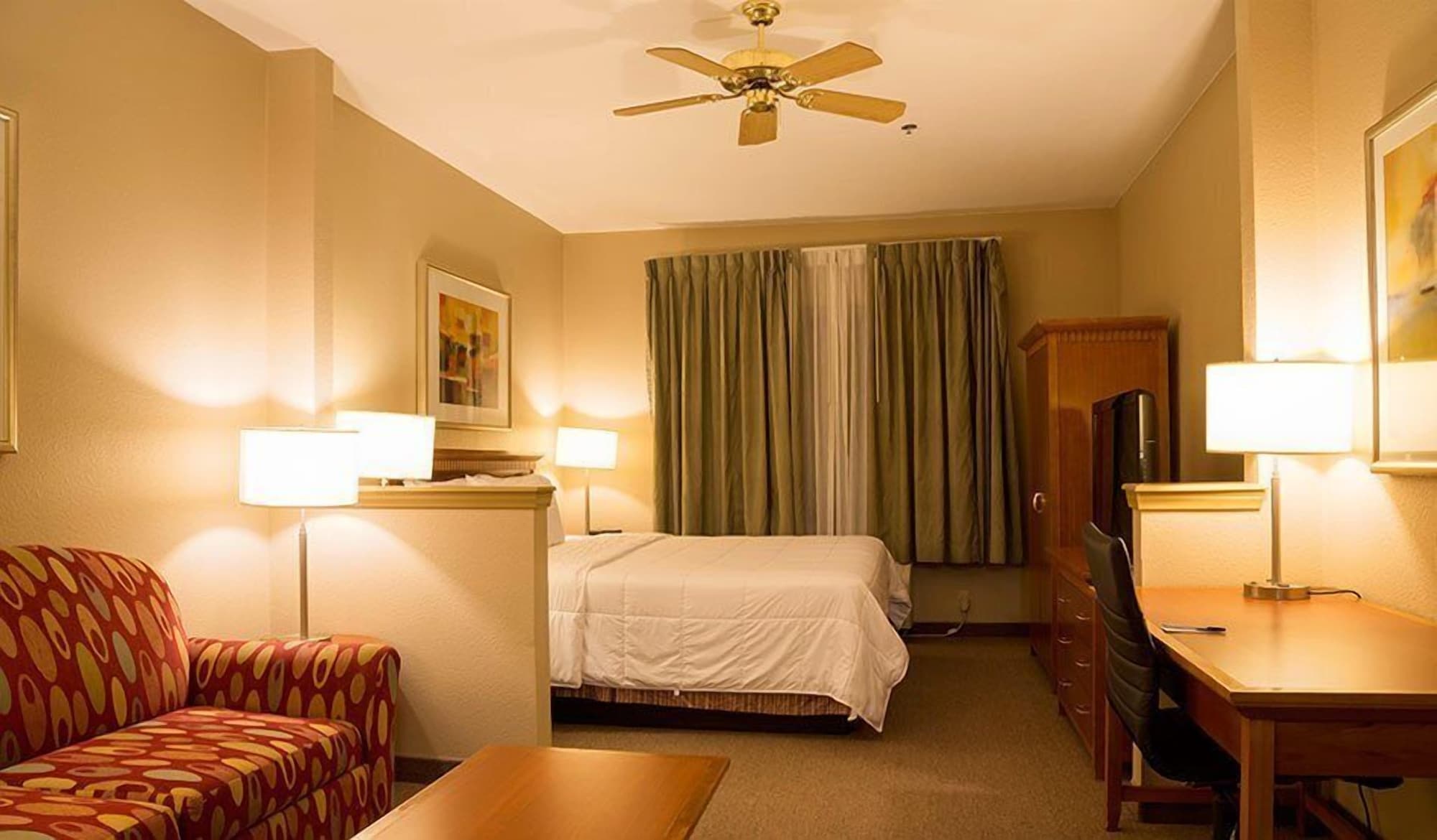 Executive, Suite, King Bed