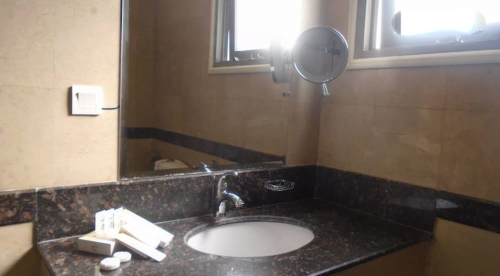 Panoramic Hotel 23/24