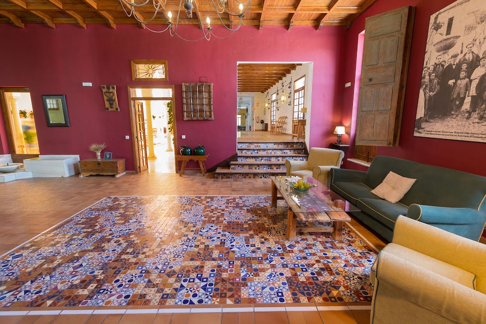Hotel Villa Turistica de Priego 38/58