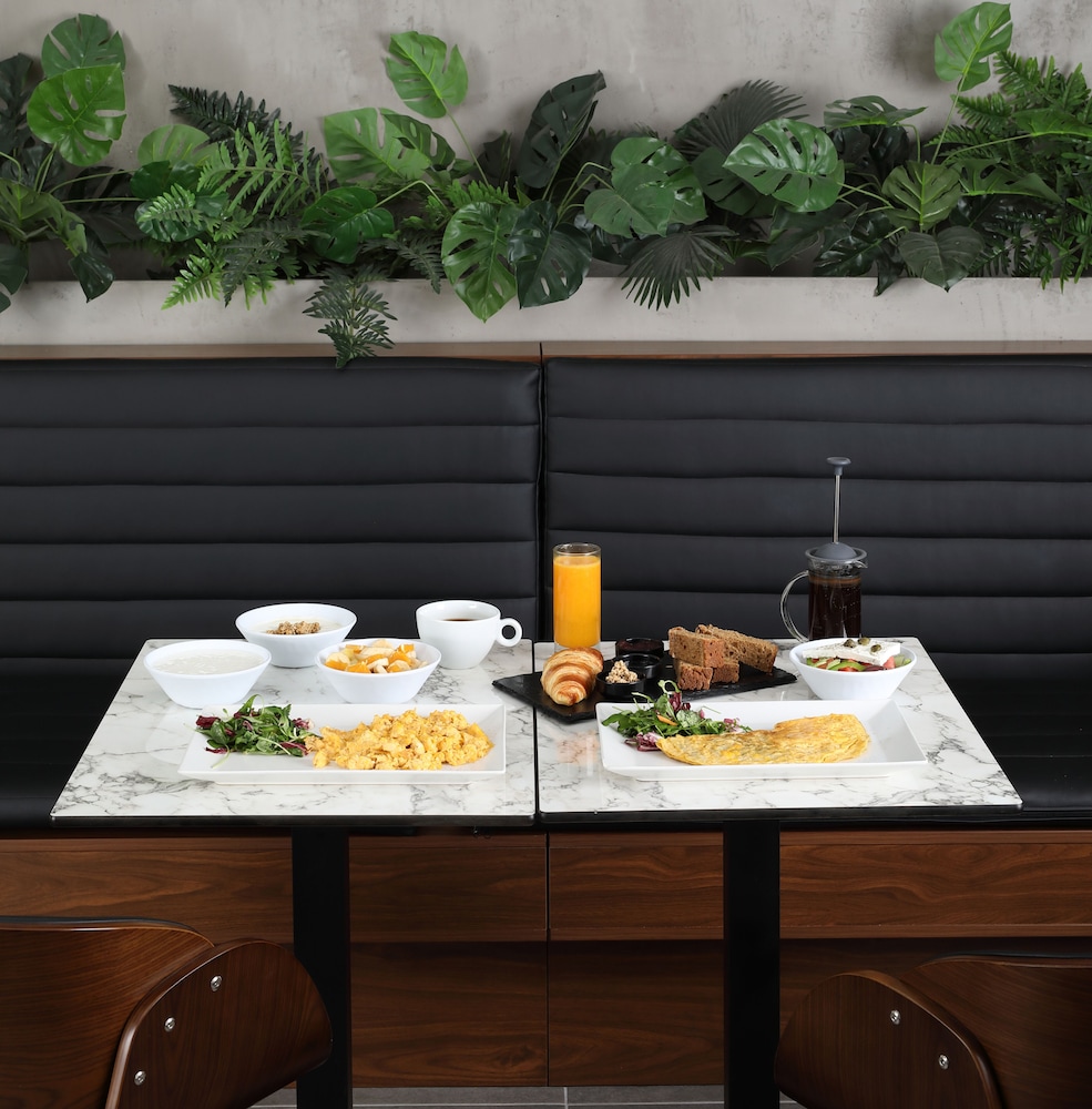 Athens 21 Hotel 26/34