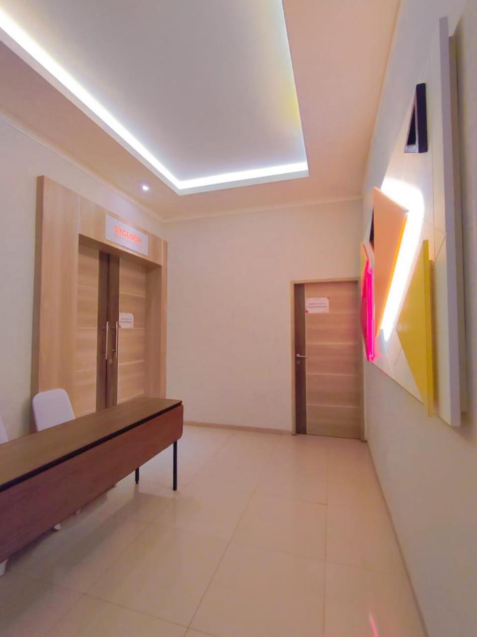 Front One Budget Waena Abepura 30/50