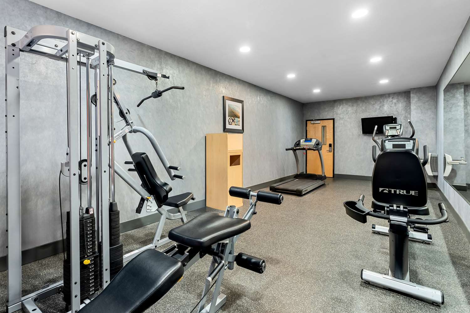 Best Western Plus Magee Inn & Suites 17/35