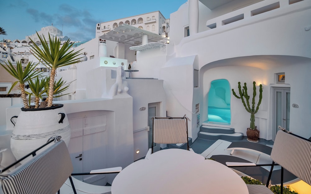 Trieris Villas And Suites 33/50