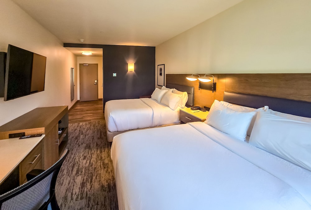 Room, 2 Queen Beds, Accessible