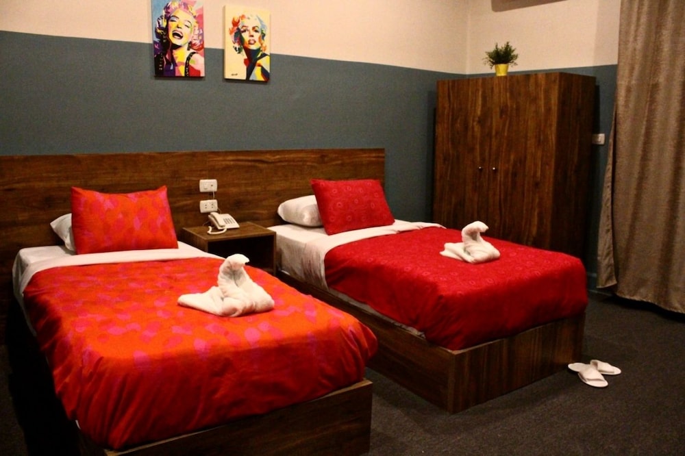 Nitocrisse Hotel 9/49
