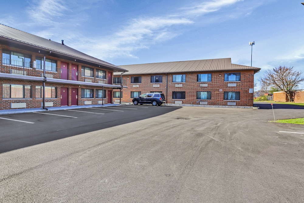 Bridgeview Inn 16/26