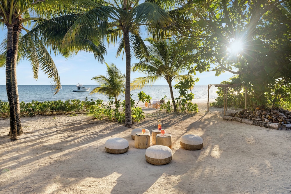 INDIAN OCEAN LODGE 50/60