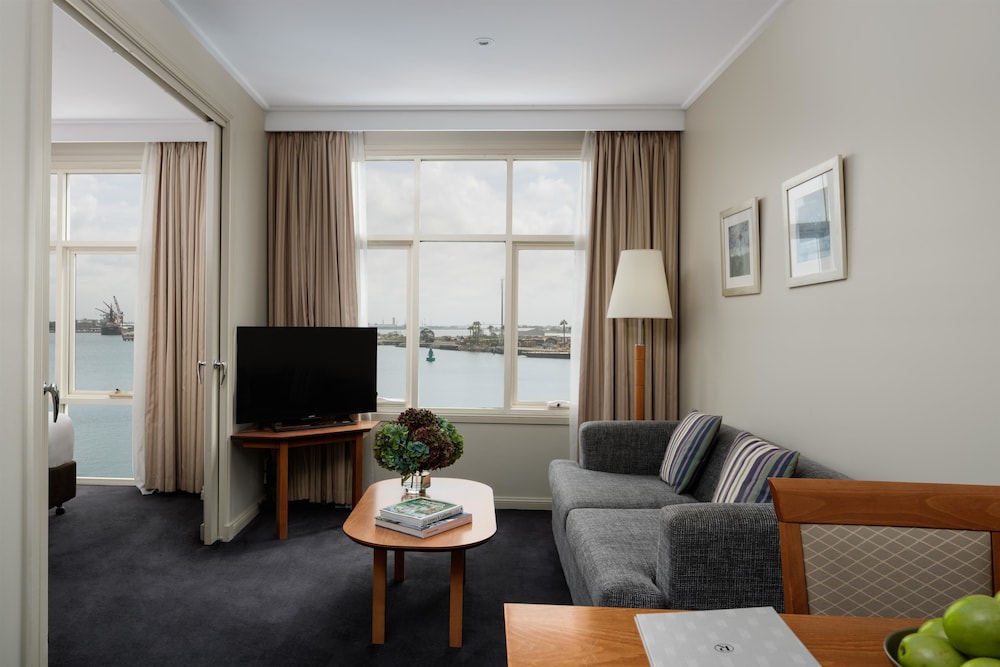 Rydges Newcastle 42/65