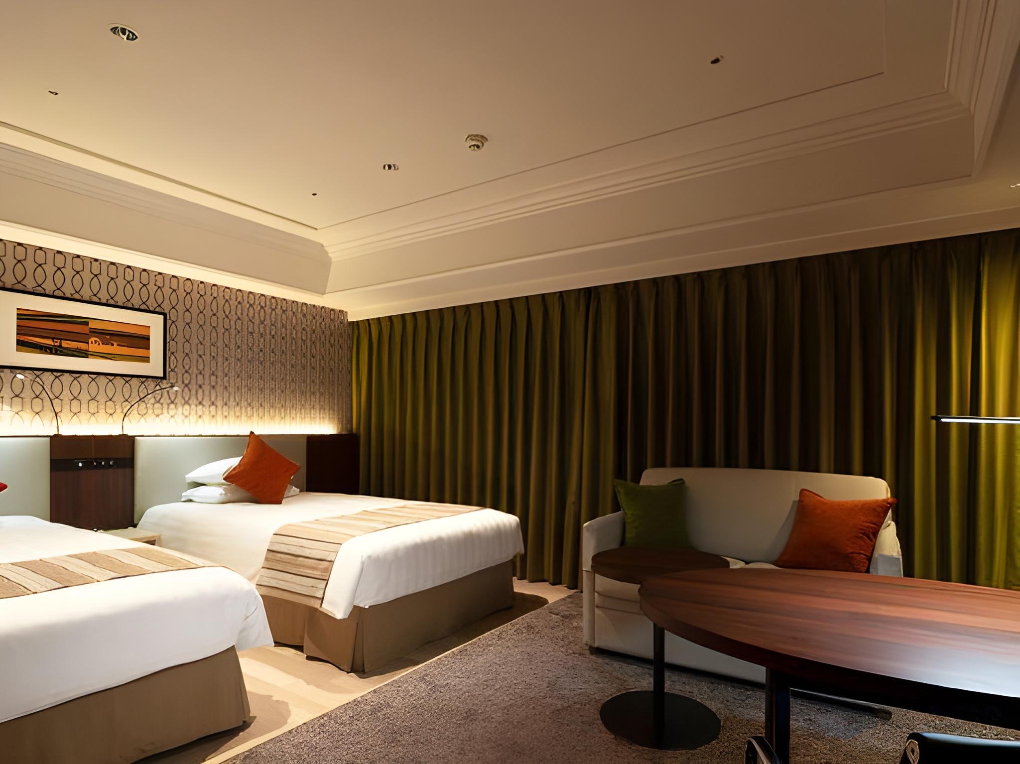 Deluxe, Twin Beds