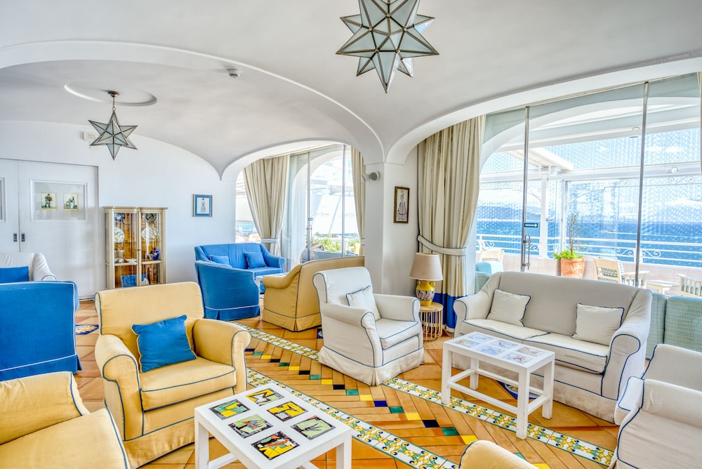 Hotel Cetus 45/70