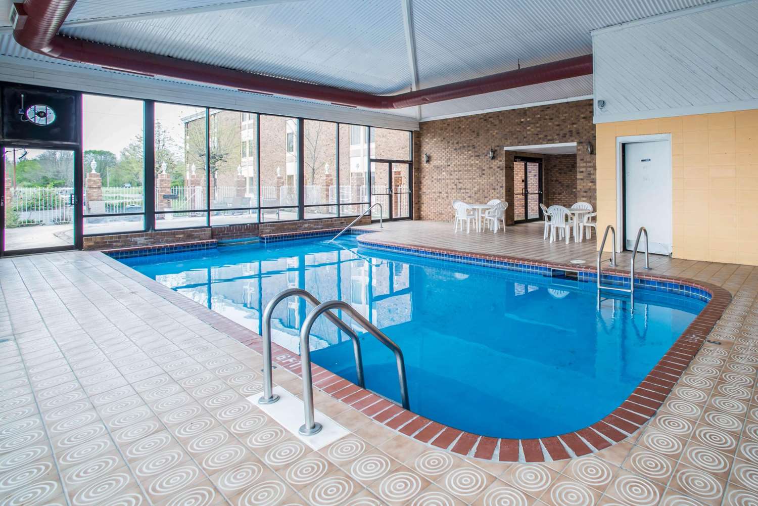 OYO Extended Stay Inn & Suites 9/15