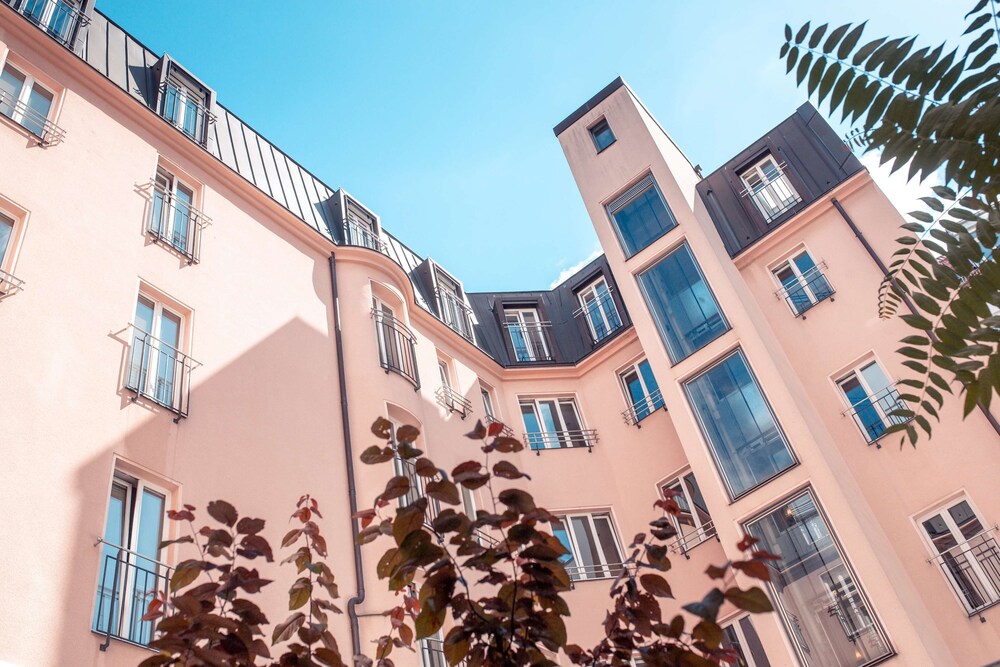 Hotel Bleibtreu Berlin By Golden Tulip 5/50