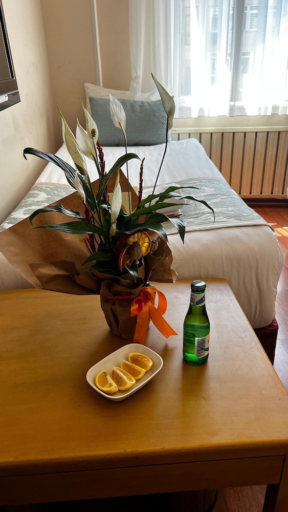 Star Hotel Taksim 55/61