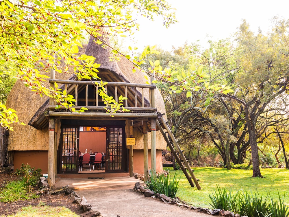 aha Lesedi Cultural Village 2/50