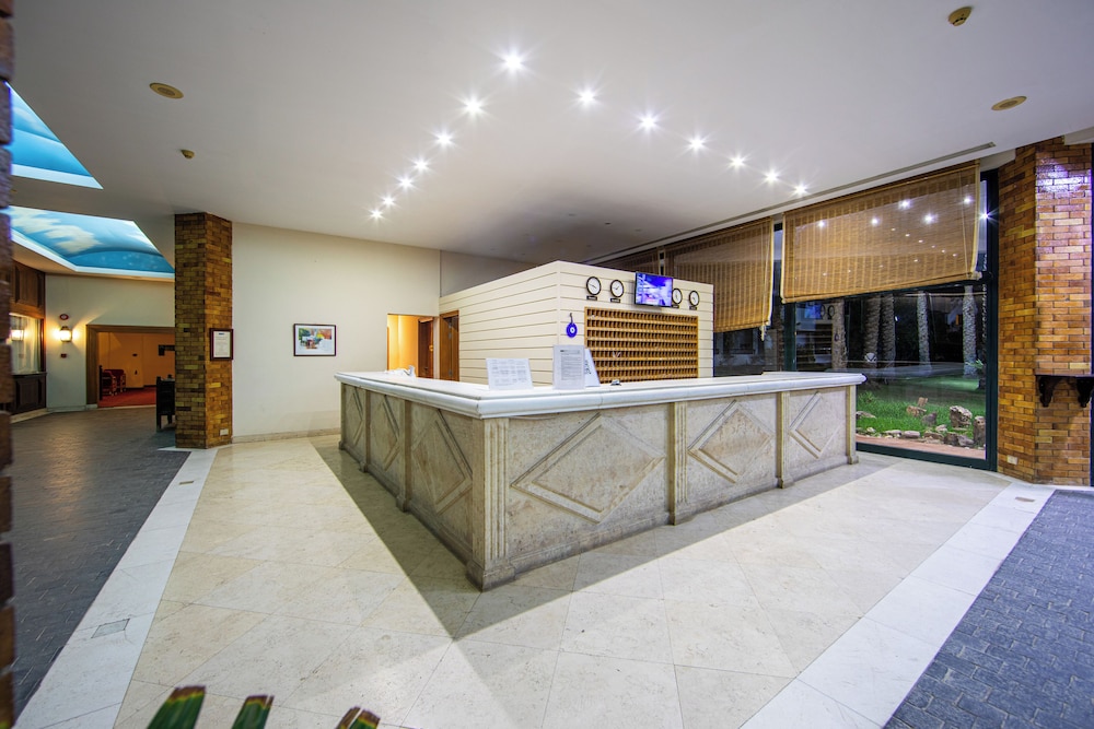Ghazala Beach Hotel 8/50