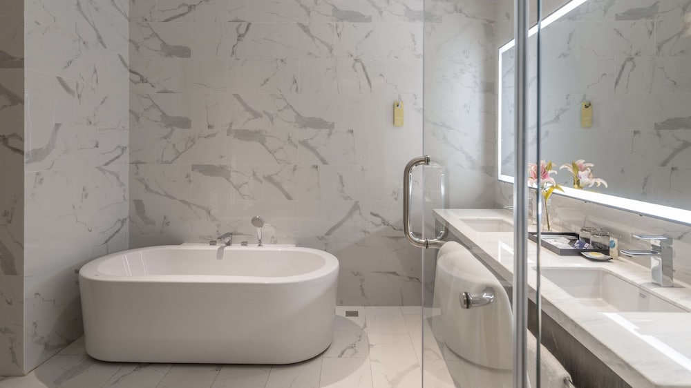 Hyatt Place Changsha Airport 50/50