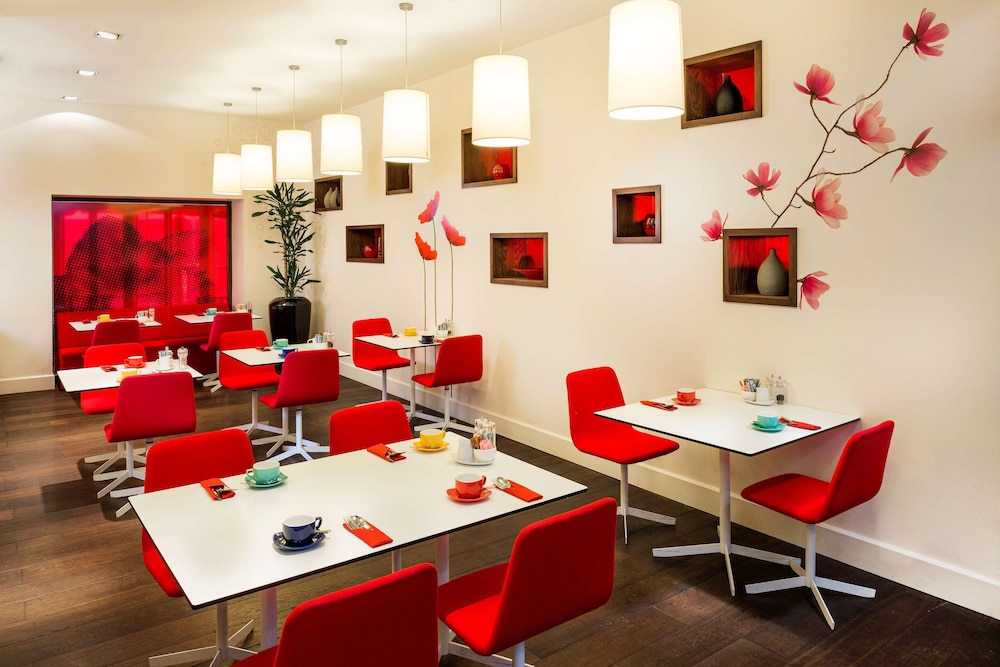 Park Inn By Radisson Cardiff City Centre 42/52